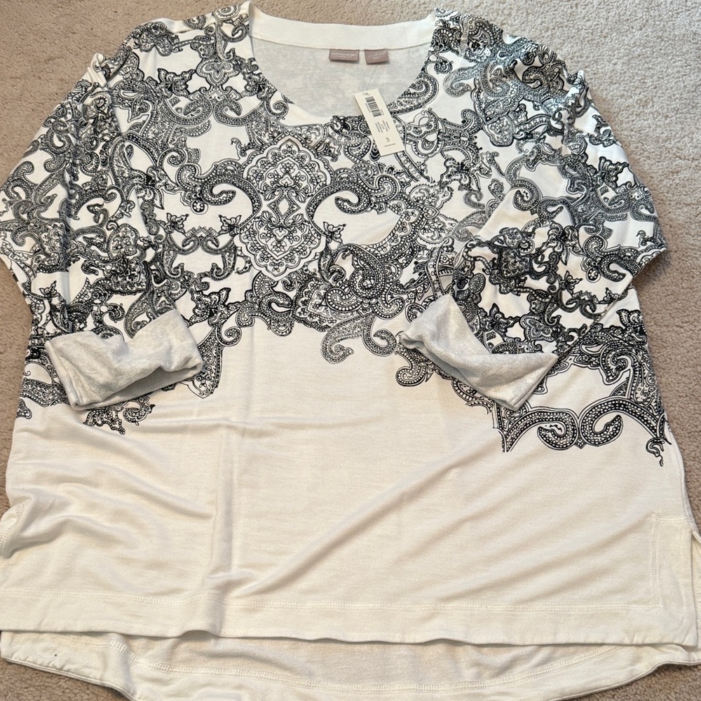 Chico's White and Black Patterned Tunic